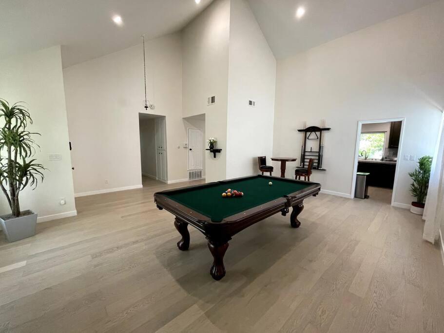Bright, Stylish 4bd Modern House With Private Pool Vakantiehuis Los Angeles