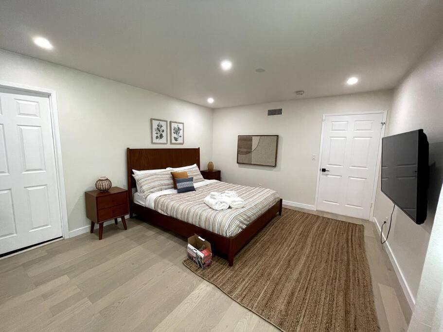 Vakantiehuis Bright, Stylish 4bd Modern House With Private Pool Los Angeles